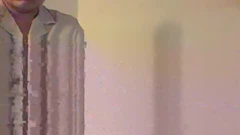 Tom online show from 09/25/25, 03:49