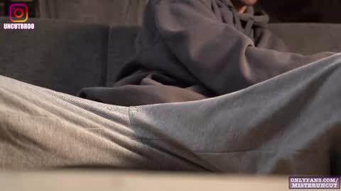 Mister Uncut online show from 10/12/25, 07:46