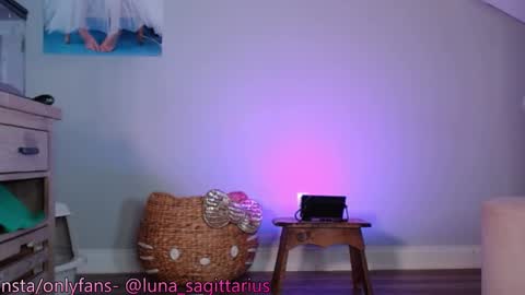 undaunted_41 online show from 12/16/24, 03:08