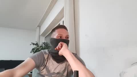 Snapshot of undercontrol069 chatting on 03/11/25, 02:54 Slave4play online show from 03/11/25, 02:54