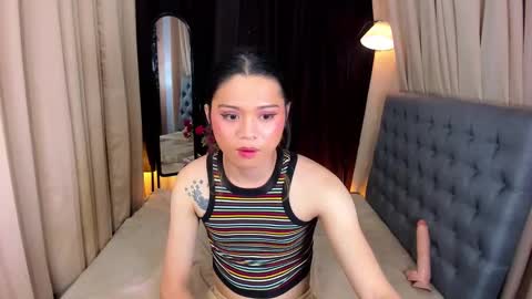 Snapshot of unforgetableasiancock chatting on 01/21/25, 05:30 unforgetableasiancock online show from 01/21/25, 05:30