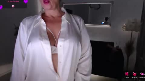 Eva online show from 11/10/25, 09:08