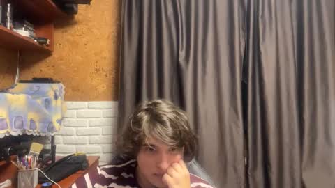 Anri online show from 10/08/25, 08:28