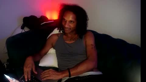 Snapshot of uniballboy chatting on 02/27/26, 10:32 Uni Ball online show from 02/27/26, 10:32