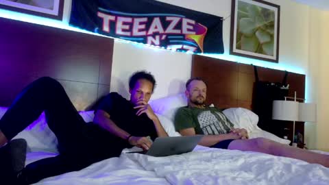 Uni Ball online show from 04/21/26, 12:22