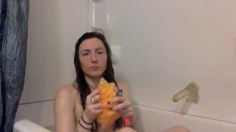 Snapshot of unicornfairy55 chatting on 02/06/26, 05:38 Lola Moonstone online show from 02/06/26, 05:38