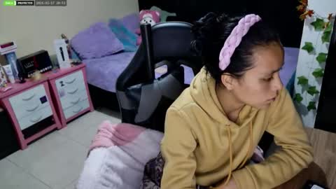 Unicornio online show from 01/18/26, 01:53