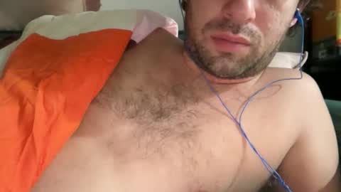 universalstudihoes online show from 03/05/26, 11:39