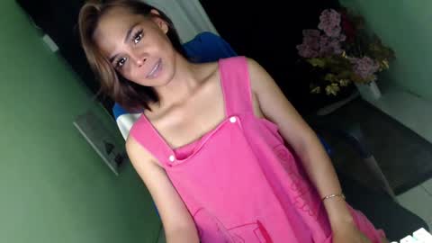 Snapshot of unknown_trans18 chatting on 12/27/24, 03:15 unknown_trans18 online show from 12/27/24, 03:15