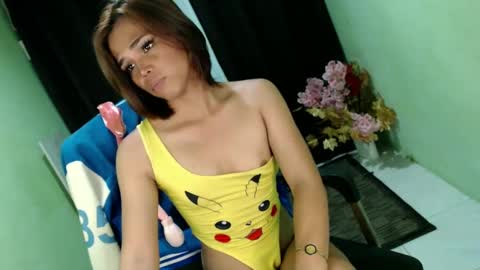 Snapshot of unknown_trans18 chatting on 01/11/25, 10:29 unknown_trans18 online show from 01/11/25, 10:29