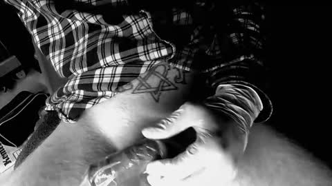 unlitimnaughty_ online show from 11/04/25, 04:00