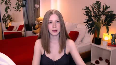 unreal_lady online show from 06/15/26, 01:46