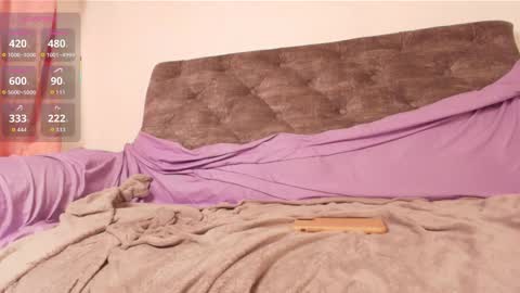 new INSTA   online show from 03/19/26, 01:20