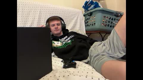 Stepbro online show from 03/12/25, 06:18