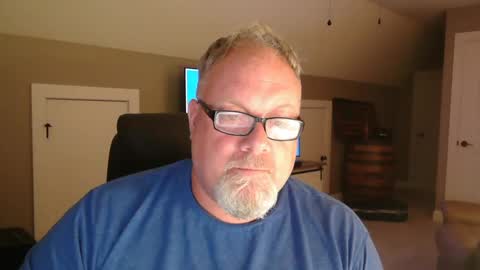 up2later online show from 10/02/25, 03:24