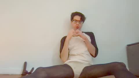 deaf mute boy online show from 10/22/25, 06:51