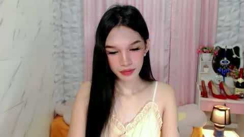 ur_asianbabexxx online show from 11/16/25, 09:48