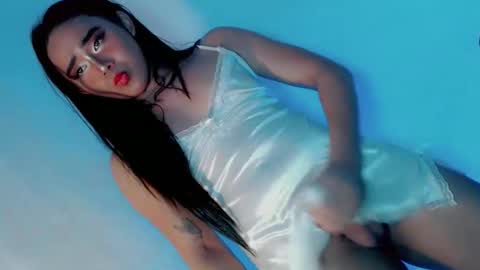 Snapshot of ur_caroline18 chatting on 10/05/25, 06:50 ur_caroline18 online show from 10/05/25, 06:50