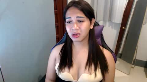 Vee online show from 12/27/24, 03:26