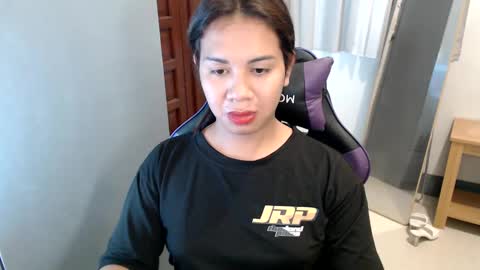 Vee online show from 01/10/25, 08:51