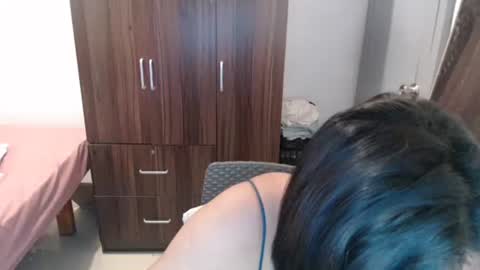 Vee online show from 03/06/26, 08:22