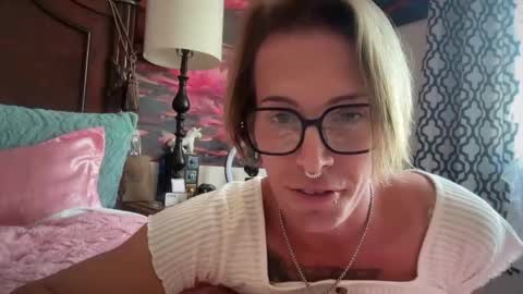 Snapshot of ur_daylee_dose chatting on 02/04/26, 08:14 Ur Daylee dose online show from 02/04/26, 08:14