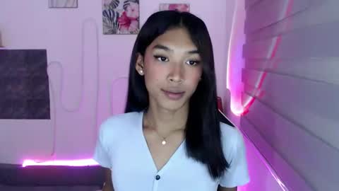 ur_dazzlingmorenaxx online show from 09/25/25, 05:16