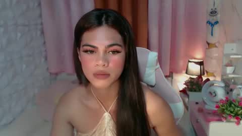 ur_dollxxx online show from 10/05/25, 11:13