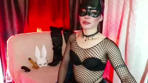 Snapshot of ur_dominatrix chatting on 06/30/26, 11:55 MISS ANNA online show from 06/30/26, 11:55