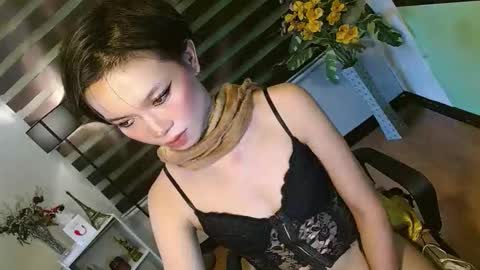 Saina Gonzales online show from 04/25/26, 08:17