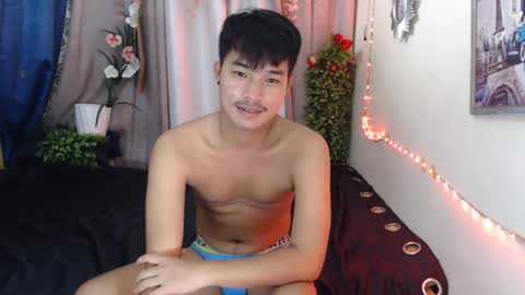 ur_hugechinito online show from 02/16/25, 07:59