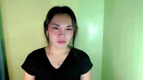 QUEENSY online show from 03/03/25, 08:49