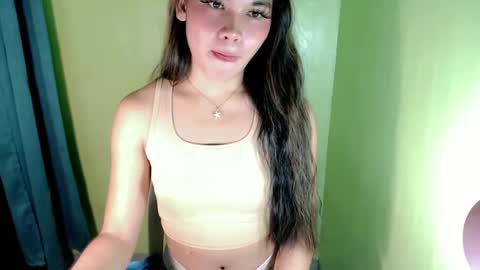 QUEENSY online show from 03/11/25, 05:27