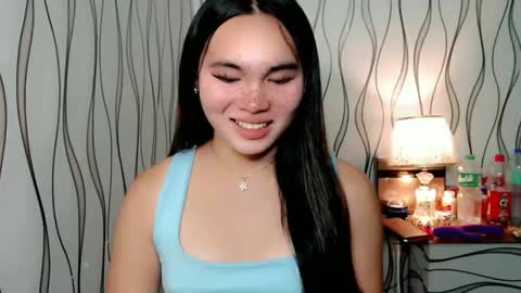 QUEENSY online show from 10/18/25, 08:04