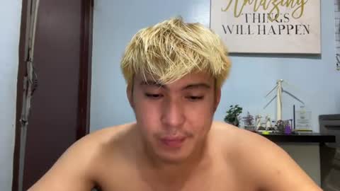 Snapshot of ur_jayqutee chatting on 06/18/26, 09:36 Ur jayqutee online show from 06/18/26, 09:36