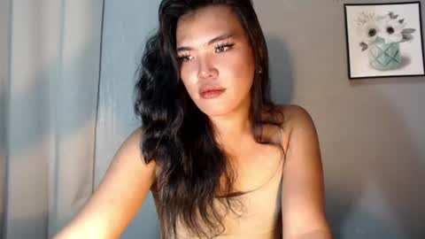 Snapshot of ur_krissyxxx chatting on 08/06/26, 04:47 kriss online show from 08/06/26, 04:47