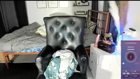 QUEEN ANGELA online show from 02/14/26, 12:07