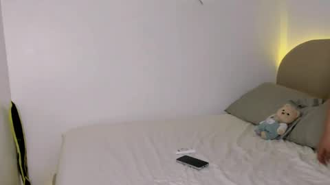 Veronica Lodge online show from 03/29/26, 09:31