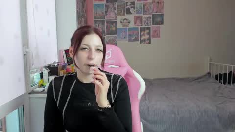 Snapshot of ur_obedient_girl chatting on 02/09/25, 09:16 ur_obedient_girl online show from 02/09/25, 09:16