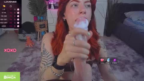 Olivia Kaufman online show from 10/13/25, 11:43