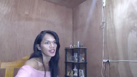 Snapshot of ur_prescious_xxx chatting on 05/11/26, 02:23 Ur Lovely Pricious online show from 05/11/26, 02:23