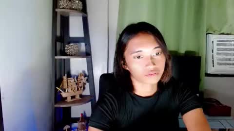 Ellie online show from 02/15/26, 07:51