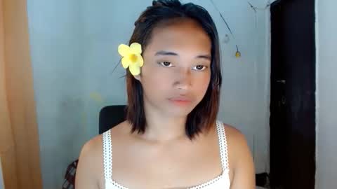 Ellie online show from 04/06/26, 02:20