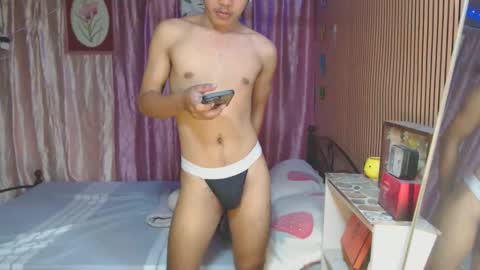 ur_shan21 online show from 12/04/25, 05:21