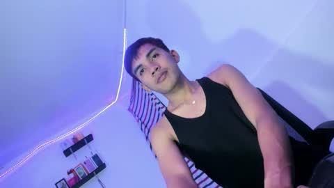 ur_shan21 online show from 05/19/26, 05:25