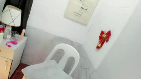 ur_sweetiechess18 online show from 10/16/25, 02:12