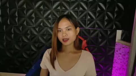 urasian_crisa online show from 04/23/26, 12:29