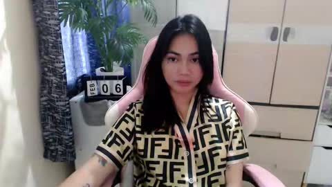 urasian_erica online show from 02/05/26, 11:09