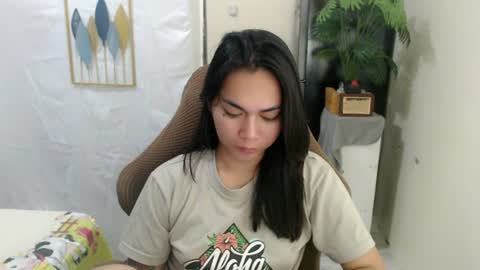 Snapshot of urasian_erica chatting on 07/10/26, 12:26 urasian_erica online show from 07/10/26, 12:26