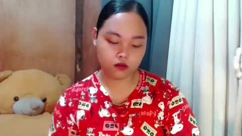 Lycah online show from 11/28/25, 02:58